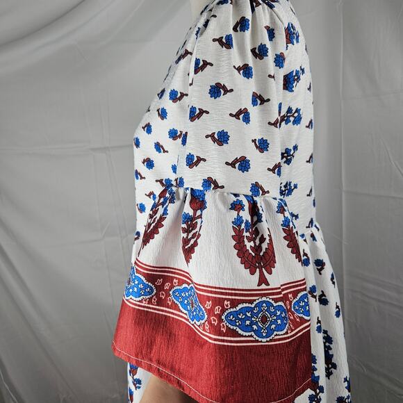 Chicwish Bell Sleeve Babydoll Dress White Red Blue Floral Print Boho Mini Dress - Picture 2 of 6